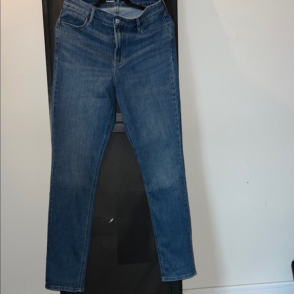 Old Navy -Wow Straight High-Rise Jeans